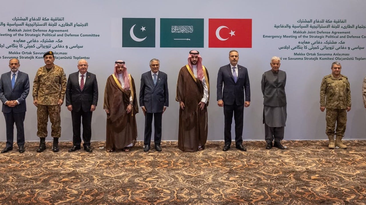 Mekke İttifakı toplantısı sona erdi: Genel Sekreter Pakistanlı Nauman Mahmood oldu Mekke İttifakı toplantısı sona erdi: Genel Sekreter Pakistanlı Nauman Mahmood oldu