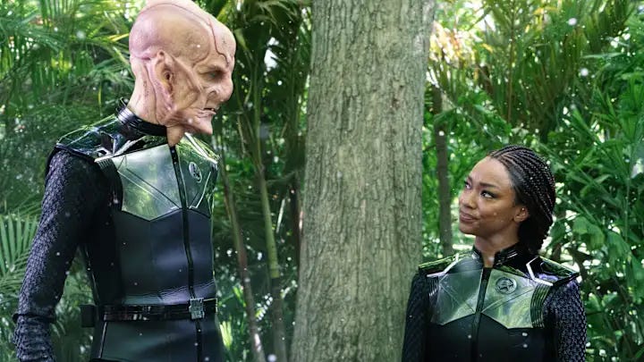 No, The Reports That Star Trek Removed Discovery From Canon With A Lower Decks Episode Are Not True