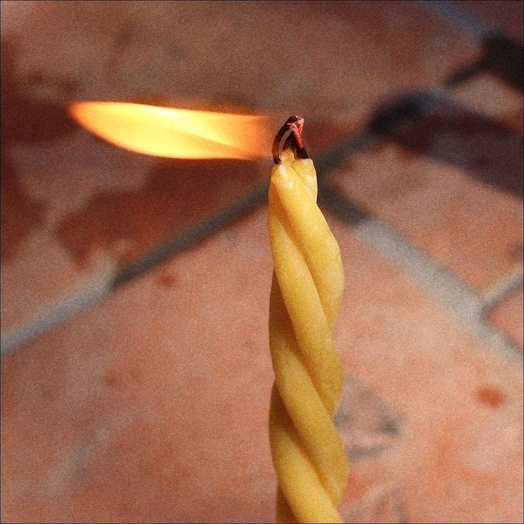 No photo description available.