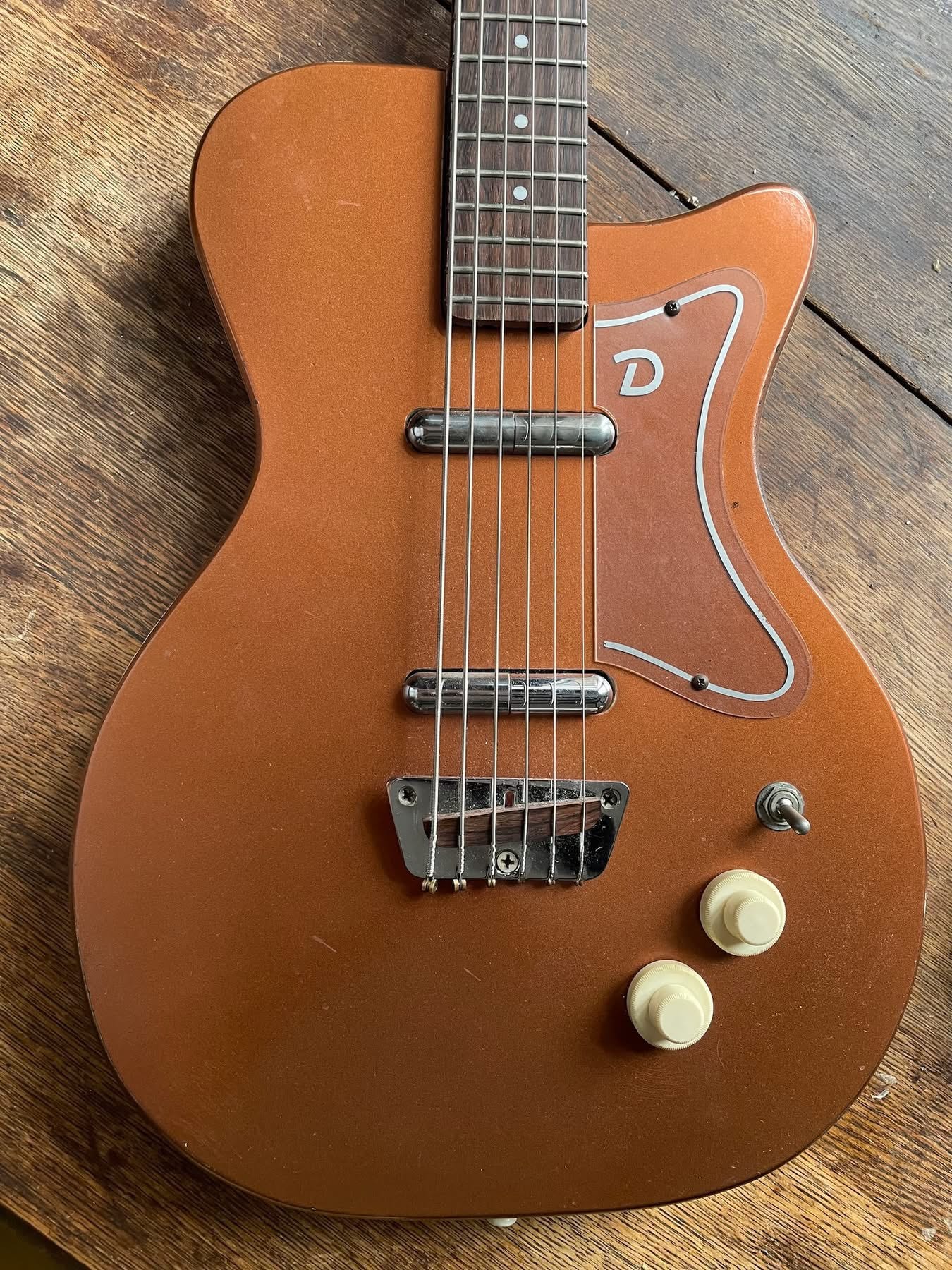 オリバです。 Overview: The 4003S/5 - by Andy White - Rickenbacker 101