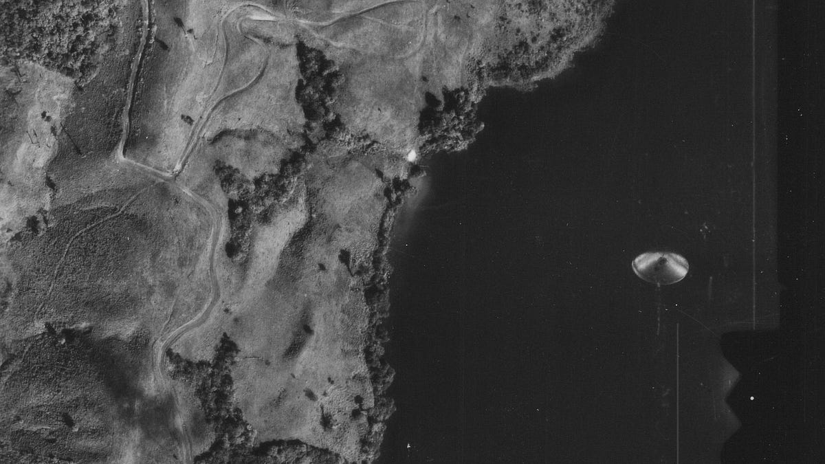 The Photograph That Refuses to Go Away