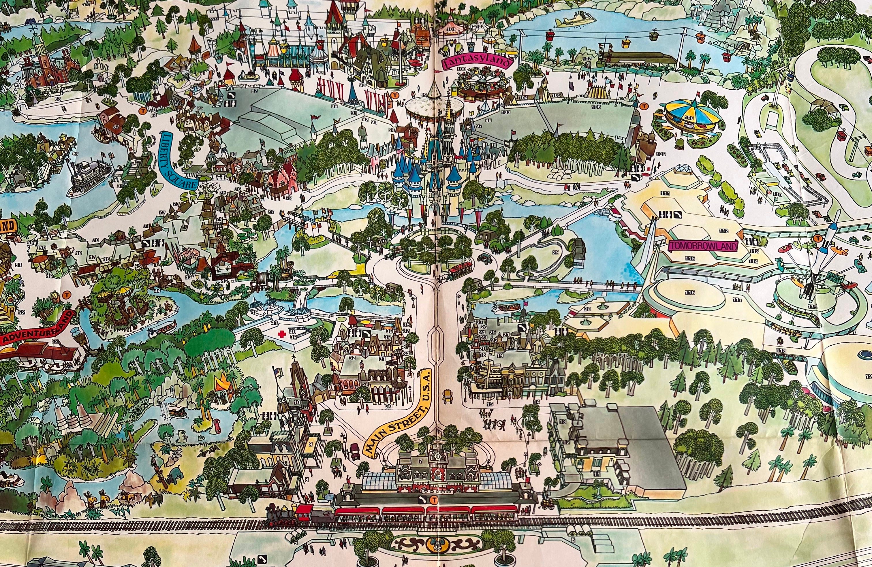 How I Organize My Disney Map Collection