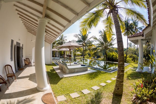 To Build or To Buy: Navigating the Path to Your Dream Home