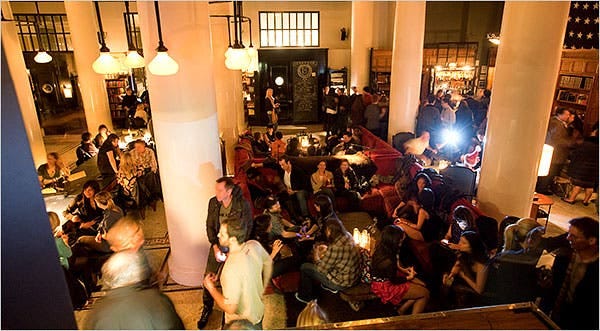 A NoMad Bar With a Pub Vibe - The New York Times