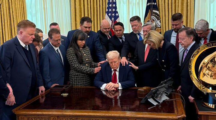 Jeffress, Wolfe and Strachan among leaders praying over Trump