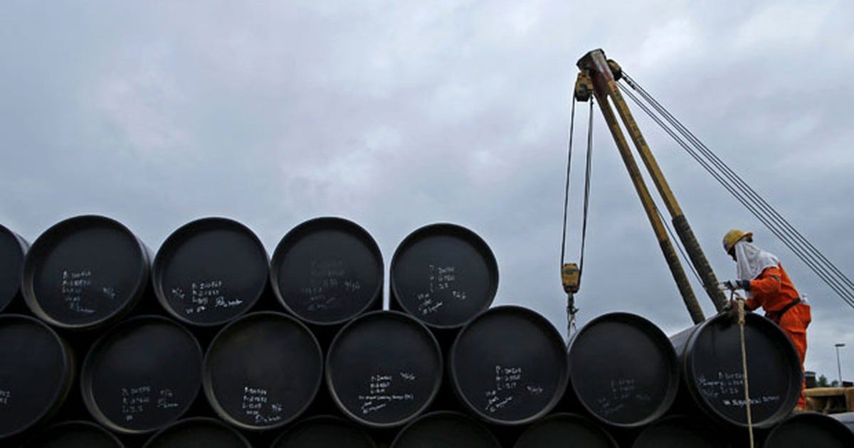 Petróleo fecha abaixo de US$ 35 pela 1ª vez em 11 anos - notícias em  Mercados - G1