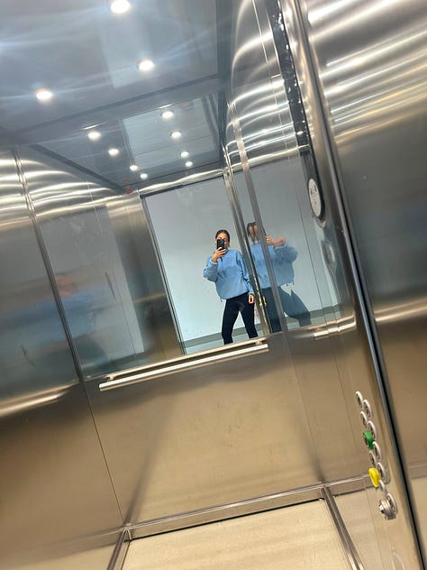 Berlin vs. Barca Elevator Selfies