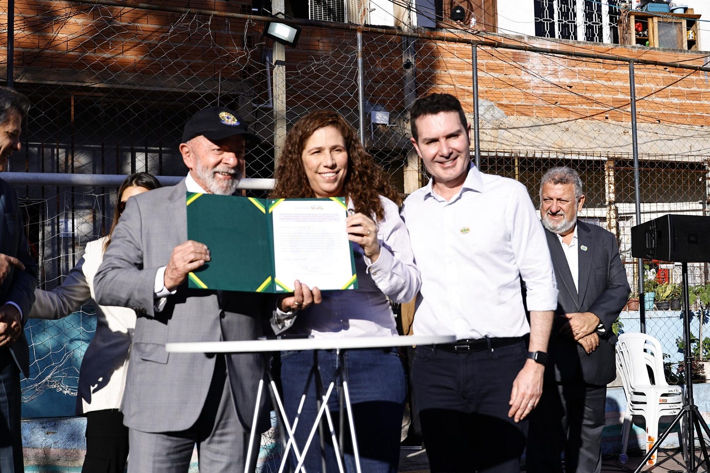 Governo Federal garante solução definitiva para famílias da Favela ... Governo Federal garante solução definitiva para famílias da Favela ...
