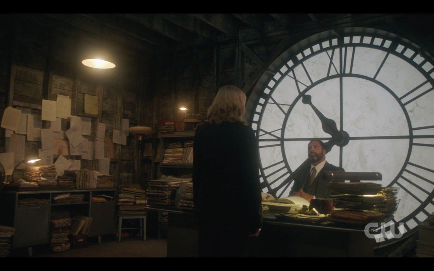 anubis in fron ot clock window spn byzantium anubis in fron ot clock window spn byzantium