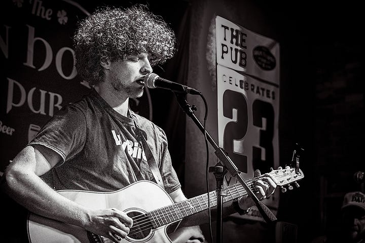 Jay Burnam, Hazel and Devin Davis / photos by Troy Larson © FallstownFUSE