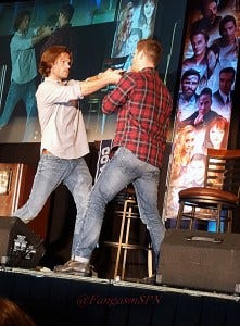 dallas_con_2015_phone_1338_WM