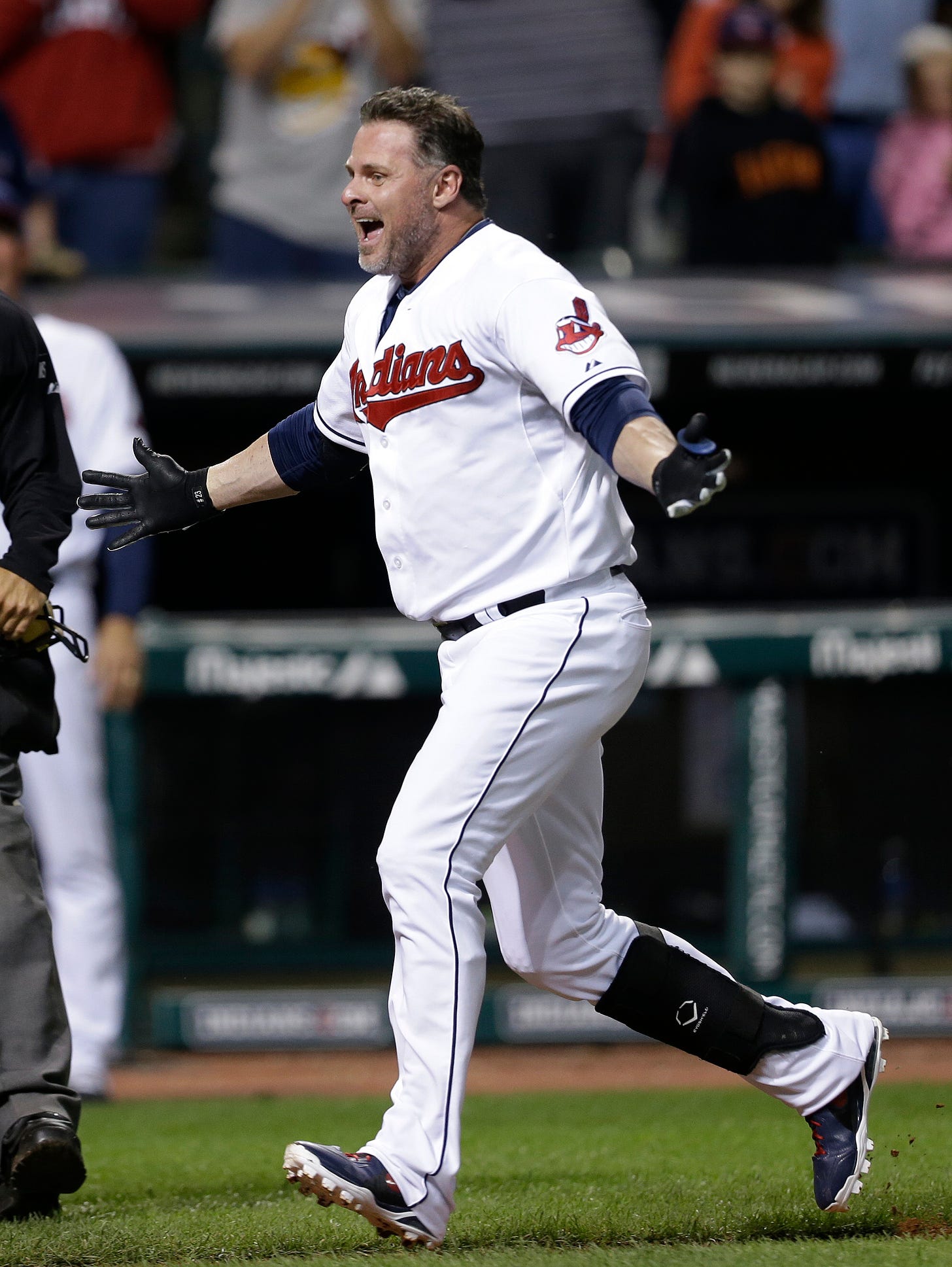 MLB roundup: Jason Giambi keeps Indians rolling - The Boston Globe