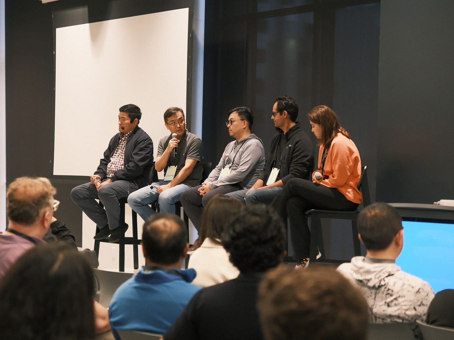 No alternative text description for this image