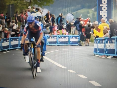 8 shots that show Romain Bardet attacking, being caught and ultimately, finishing second behind Isaac Det Toro on stage 17