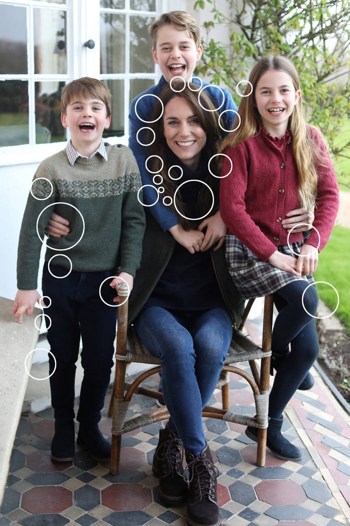 Photo Editor Says It's 'Astonishing' the Palace Released Recent Photo of Kate  Middleton