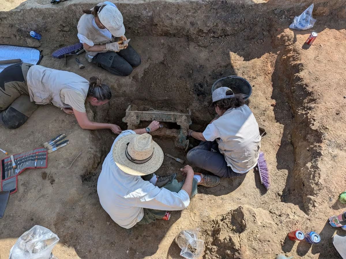 Archaeologists at the Tartessian site of Casas del Turuñuelo in Guareña, Badajo