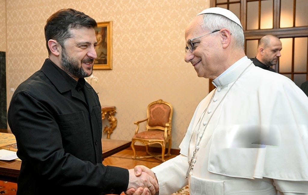 Pope Leo Criticizes Trump’s Ukraine Plan Sidelining Europe 