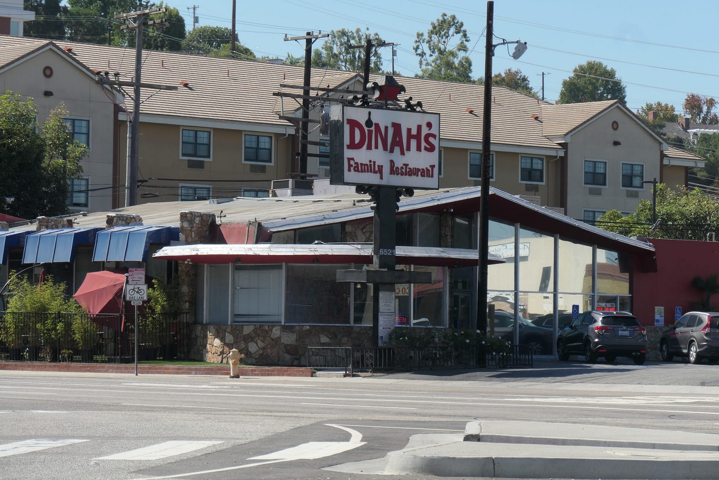 Dinah's Restaurant - LA Conservancy