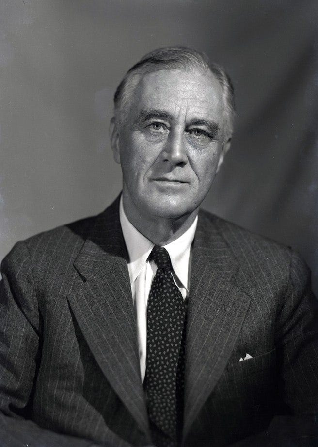 1200px-1944_portrait_of_FDR_(2) 1200px-1944_portrait_of_FDR_(2)
