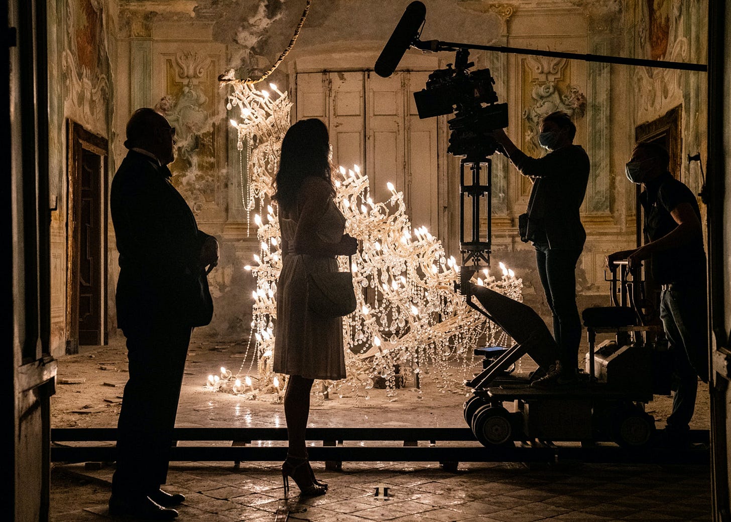 How &#39;The Hand Of God &#39; Team Captured the Majesty of Naples