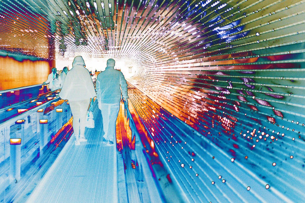 Into the alternative universe - a photo on Flickriver