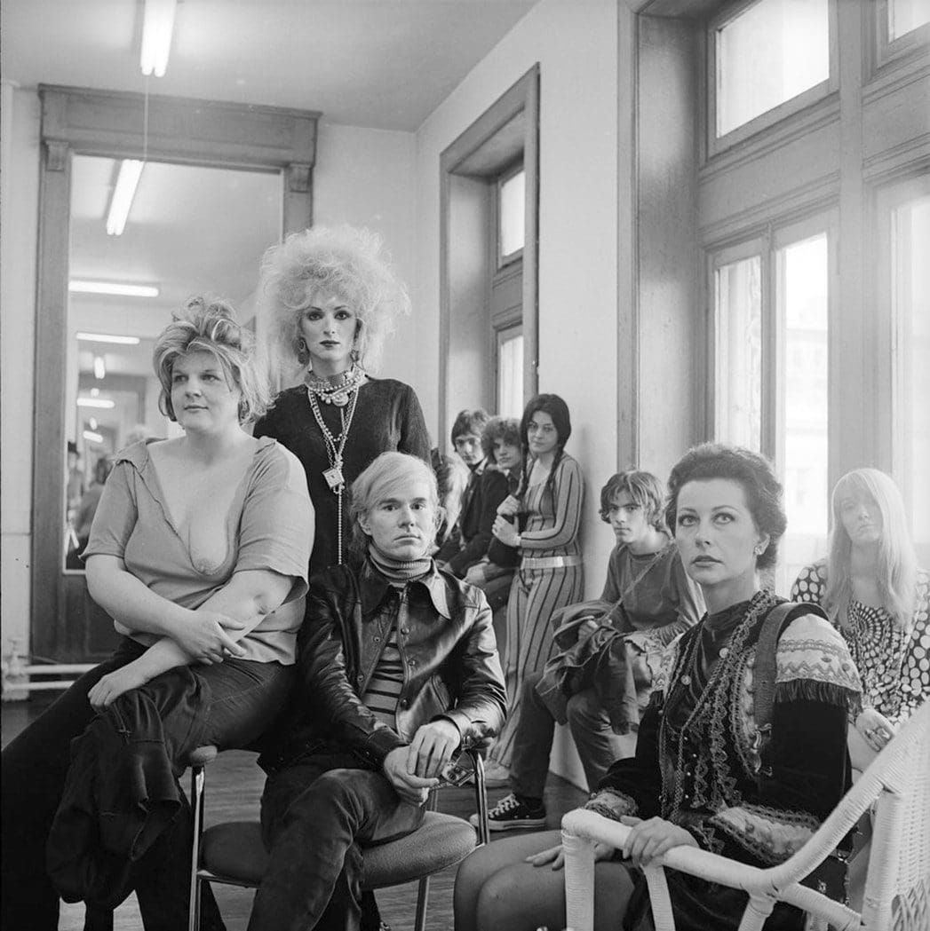 THE FACTORY Andy Warhol THE FACTORY Andy Warhol