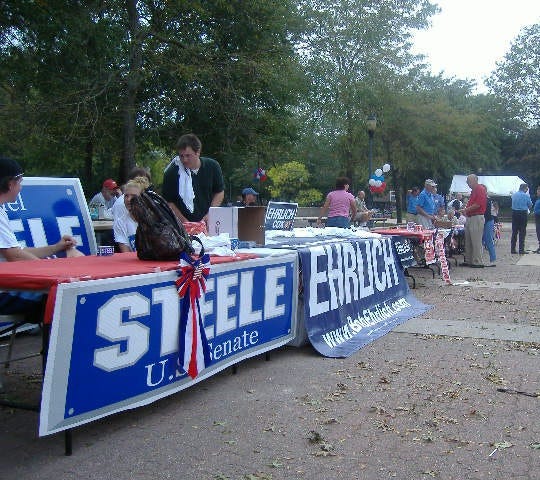 On the other side, the Republicans had plenty of signage. On the other side, the Republicans had plenty of signage.