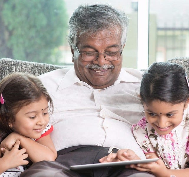 Canadians support assistance for family caregivers Canadians support assistance for family caregivers