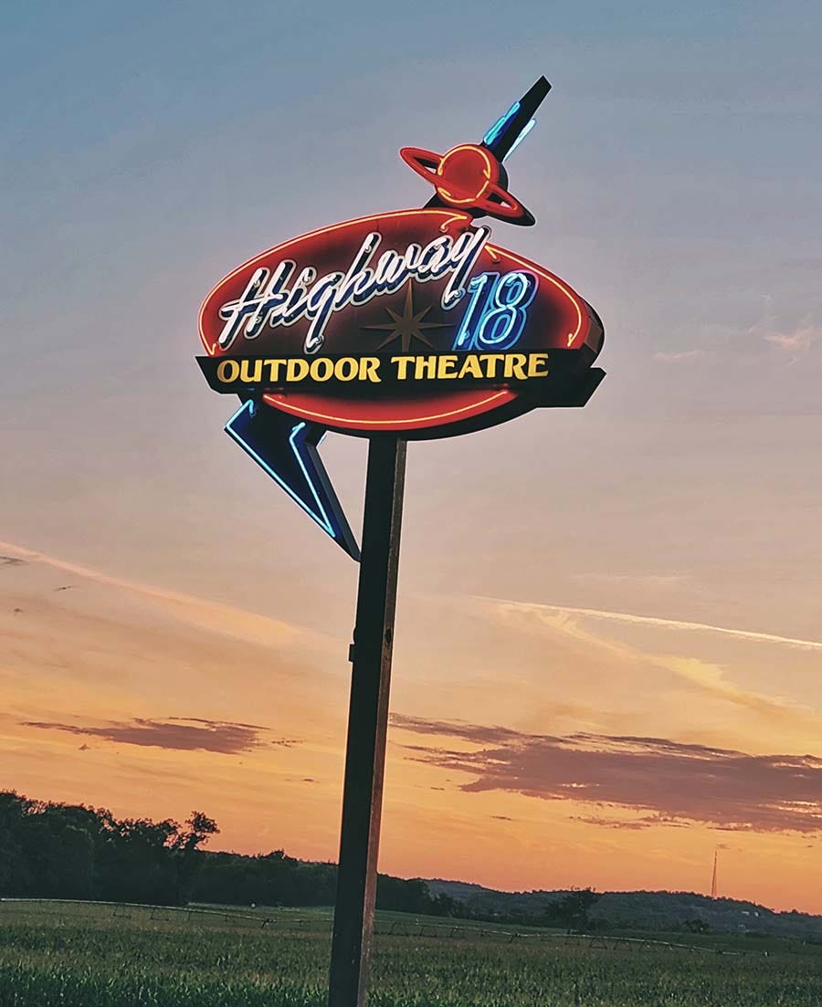Highway 18 Outdoor Theatre in Jefferson, WI