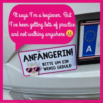 A license plate on a car

AI-generated content may be incorrect.