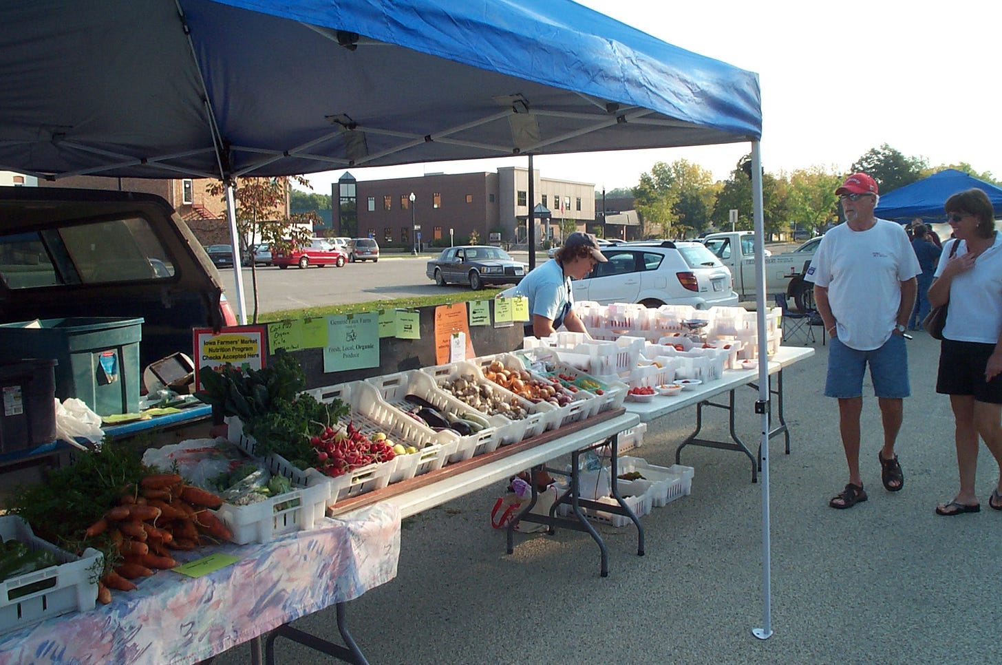 GFF at a 2010 Saturday farmers' market