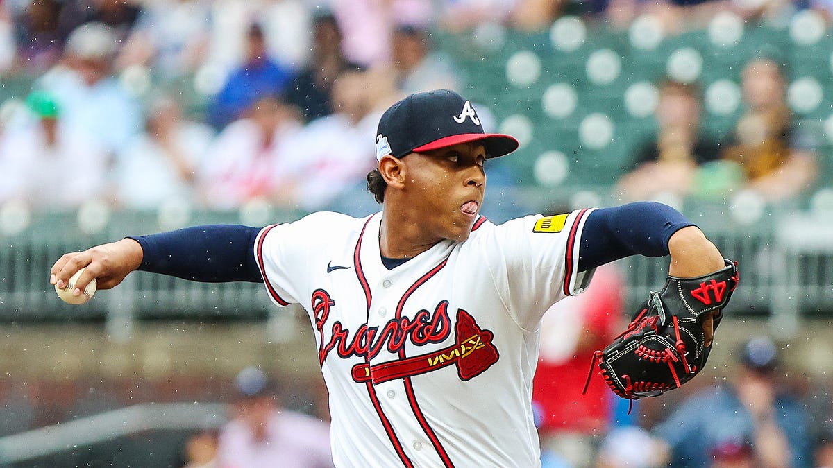 The Braves Need to Prepare Didier Fuentes as a Starter