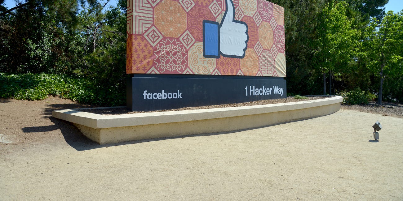 Google Bard: "No, I do not think that consumers should trust tech companies by default"