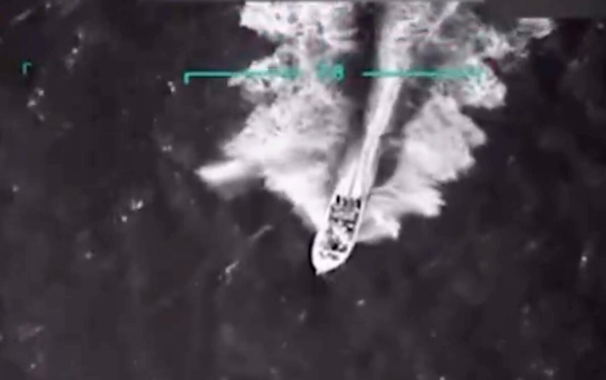 After militarizing U.S. streets, Trump turns guns on the drug trade - Los Angeles Times After militarizing U.S. streets, Trump turns guns on the drug trade - Los Angeles Times