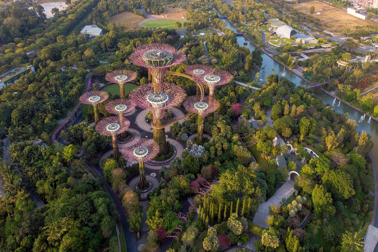 Gardens by the Bay, Singapore: Tickets, Location and Attractions | Veena World Gardens by the Bay, Singapore: Tickets, Location and Attractions | Veena World