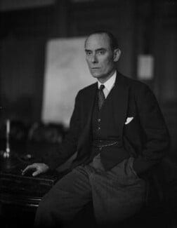 Henry) David Reginald Margesson, 1st Viscount Margesson - Person - National  Portrait Gallery