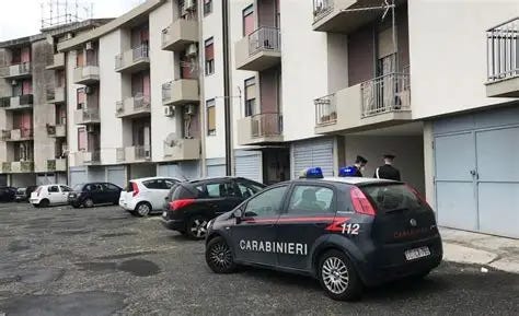 Catania, blitz in via Ustica: sequestrato "mix" di droghe, in carcere ...