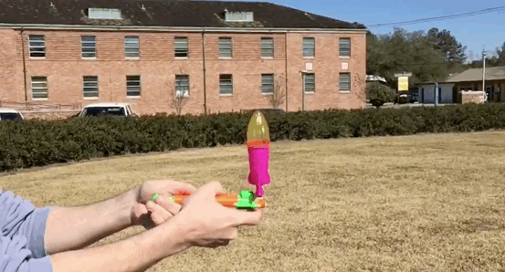 Three Ways to Make a Rocket From a Bottle (Bonus: GIFs!) | WIRED Three Ways to Make a Rocket From a Bottle (Bonus: GIFs!) | WIRED