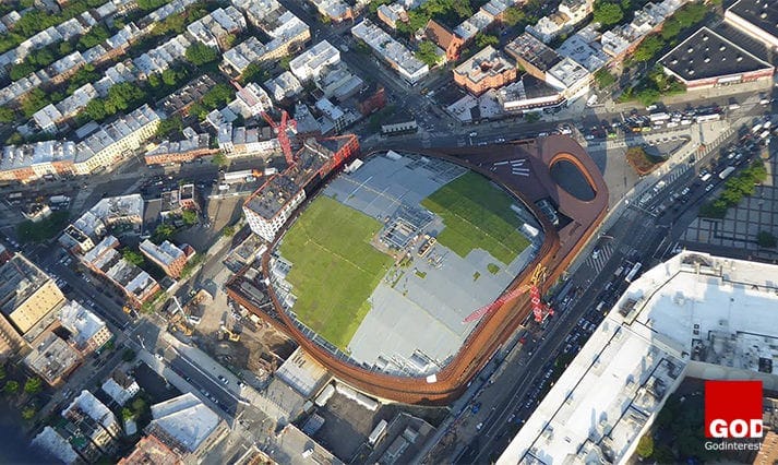 View of the green roof from above. Photo credit: Tom Kaminski / WCBS Chopper 880 View of the green roof from above. Photo credit: Tom Kaminski / WCBS Chopper 880