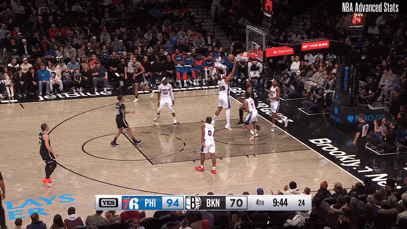 Lowry bad pass.mp4 [optimize output image]