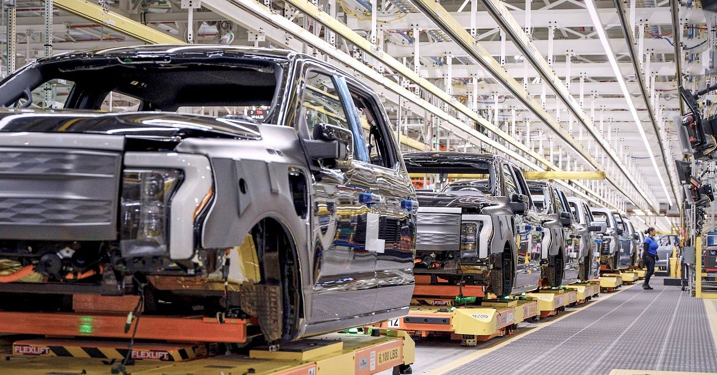 Ford Pauses F-150 Lightning Production Amid Aluminum Shortage