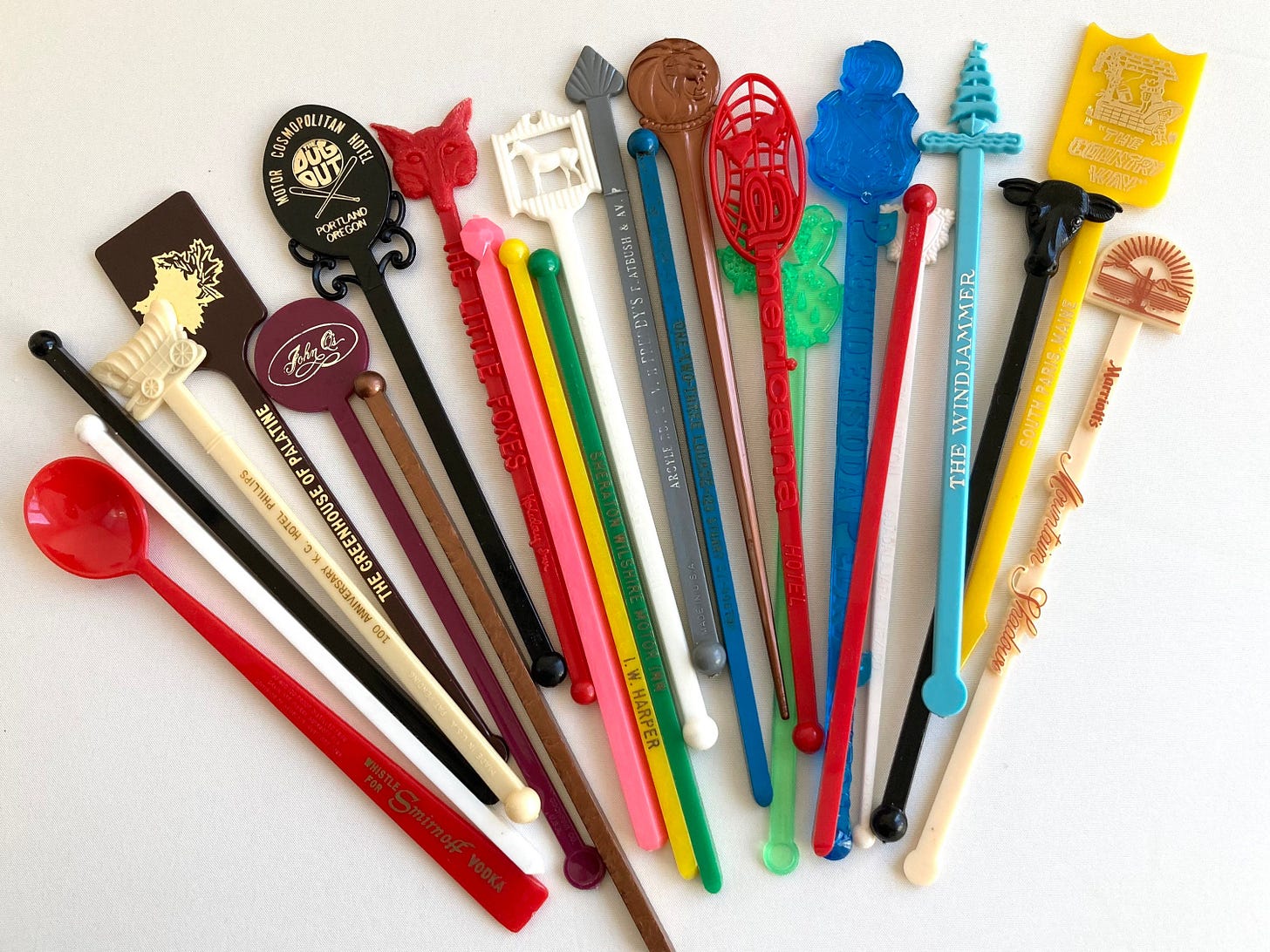Swizzle Stick Grab Bag - 20 Vintage Cocktail Drink Stir Sticks for Swanky  Entertaining - Etsy