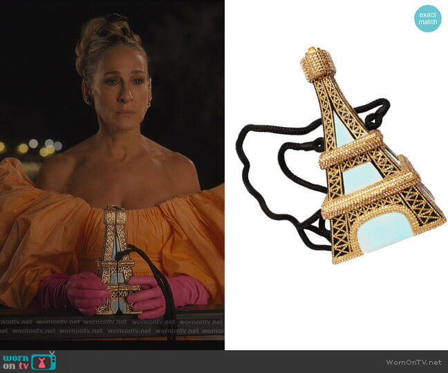 WornOnTV: Carrie&#39;s orange gown in Paris and Eiffel Tower bag on And Just  Like That | Sarah Jessica Parker | Clothes and Wardrobe from TV