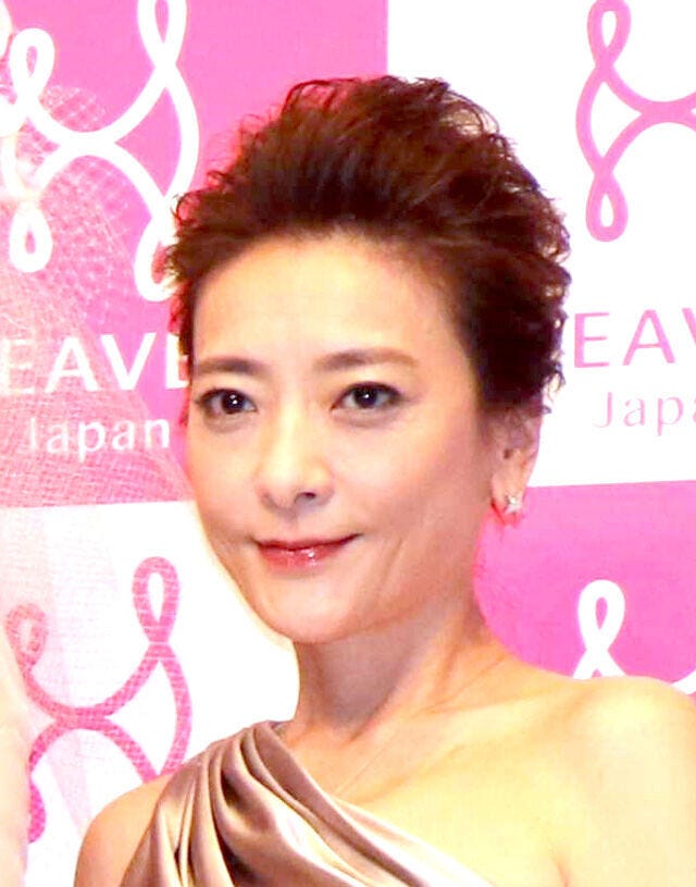西川史子、「父から手を振られ、寂しくなって、閉まったドアの前で泣いてしまいました」両親の支えに感謝（スポーツ報知） - Yahoo!ニュース