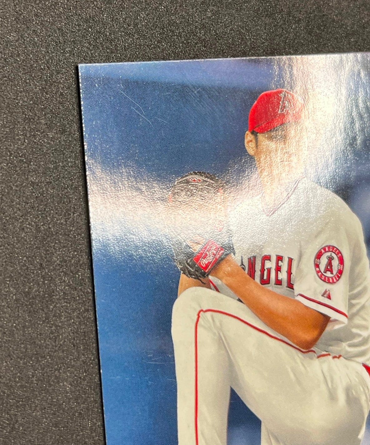 Front surface scratches on 2018 Topps Shohei Ohtani #700