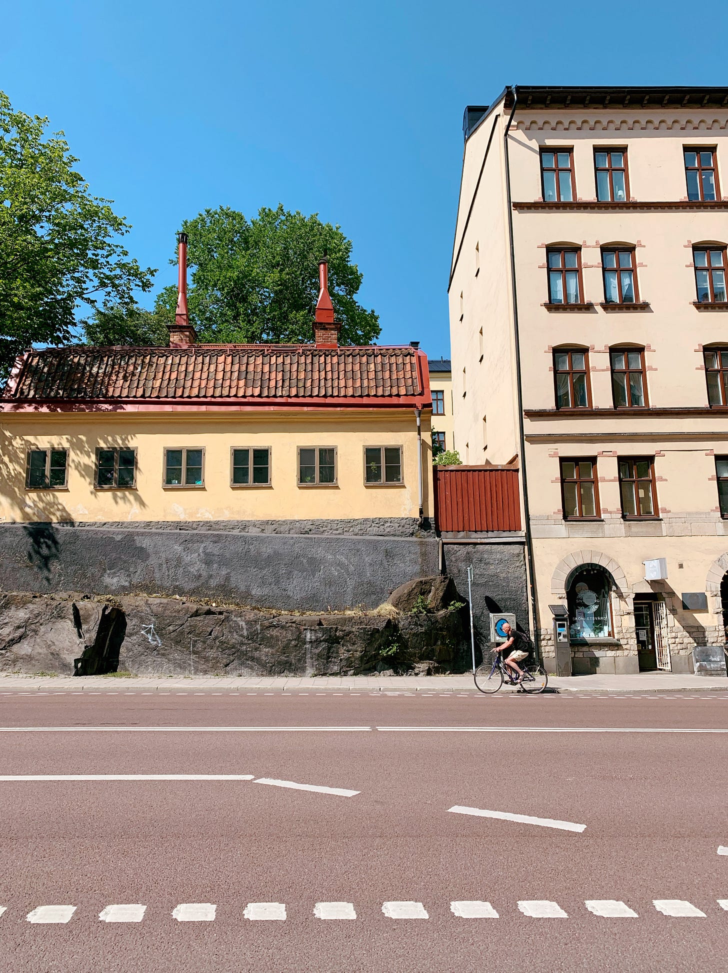 Bicyclist going up a hill