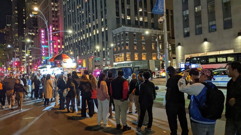Is Adel's Famous Halal Cart Really Worth An Hour In Line?