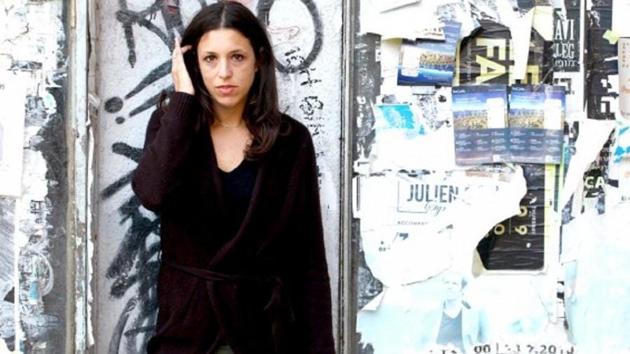 "Não escrevo para ser a mulher que sou, escrevo para ser a mulher que não sou", diz a escritora Ariana Harwicz