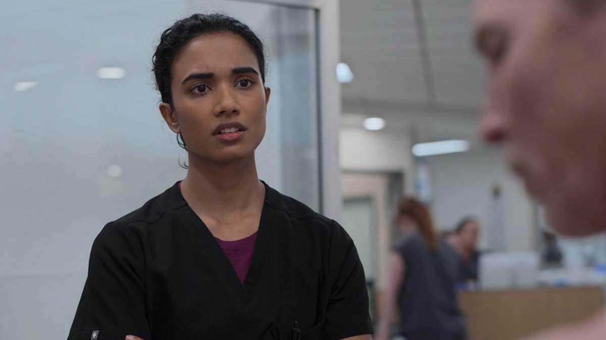 Scene Breakdown: Mohan and Abbot Find Peace in Chaos in The Pitt's '1:00 P.M.' - Lady Geeks Media Scene Breakdown: Mohan and Abbot Find Peace in Chaos in The Pitt's '1:00 P.M.' - Lady Geeks Media