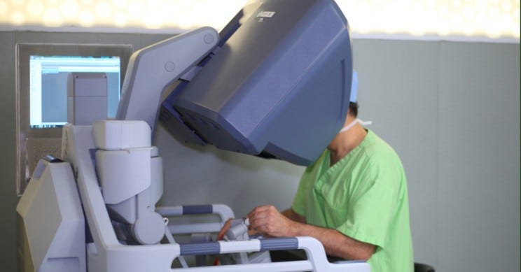 China's First-Ever 5G Remote Brain Surgery 